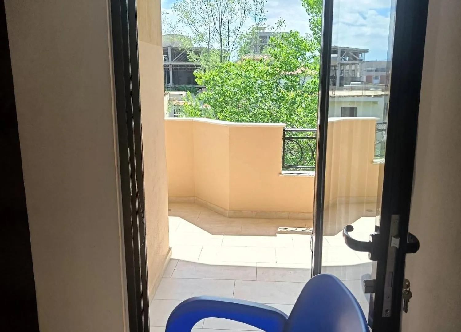 Guest house Vila Semako Durres