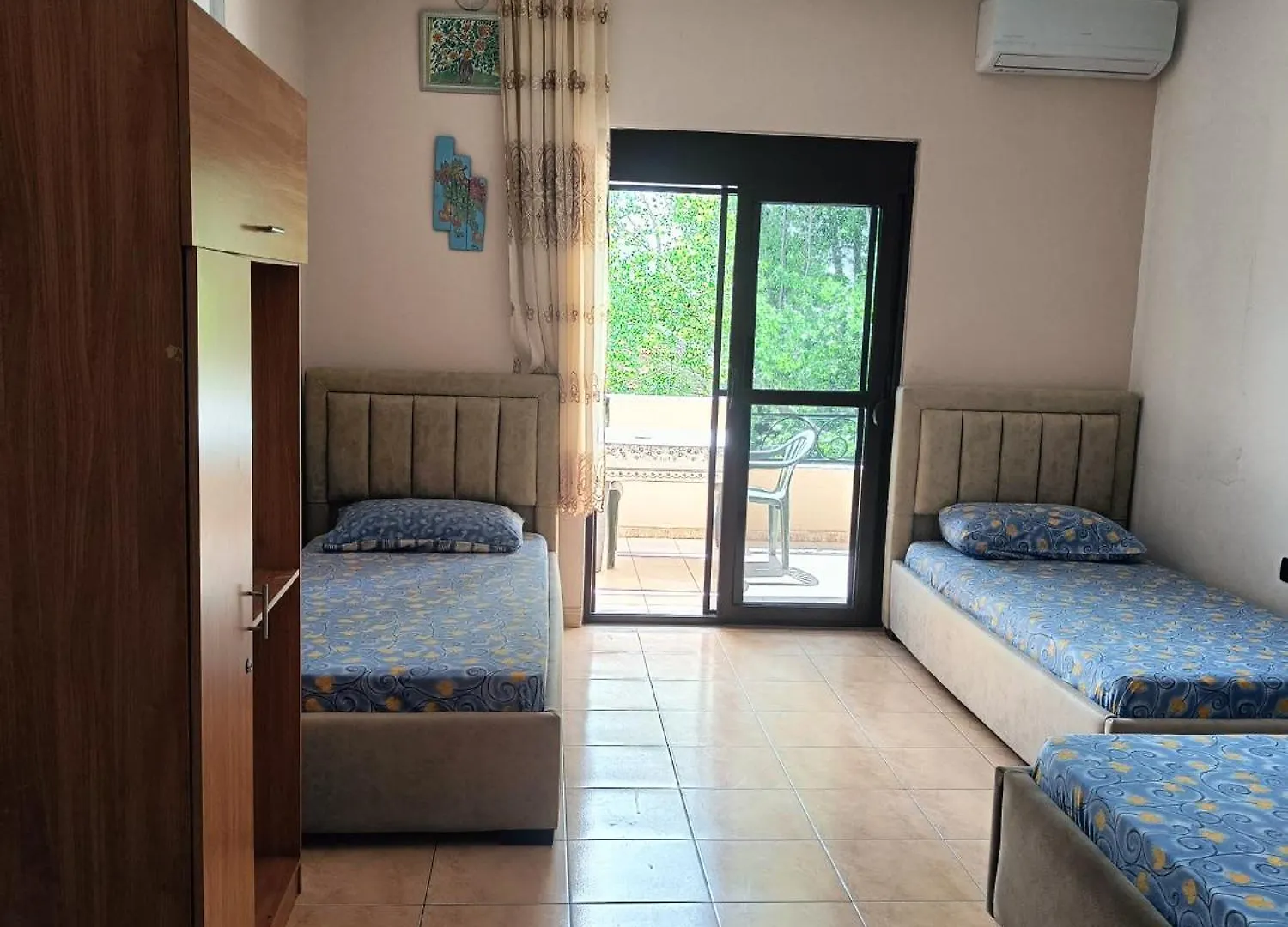 Guest house Vila Semako Durres