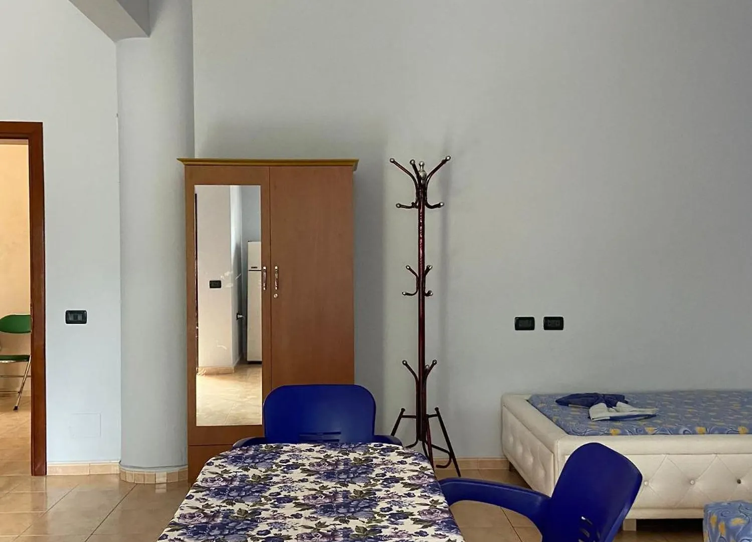 Guest house Vila Semako Durres