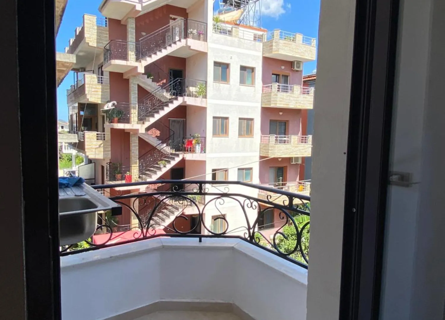 Vila Semako Durres Guest house