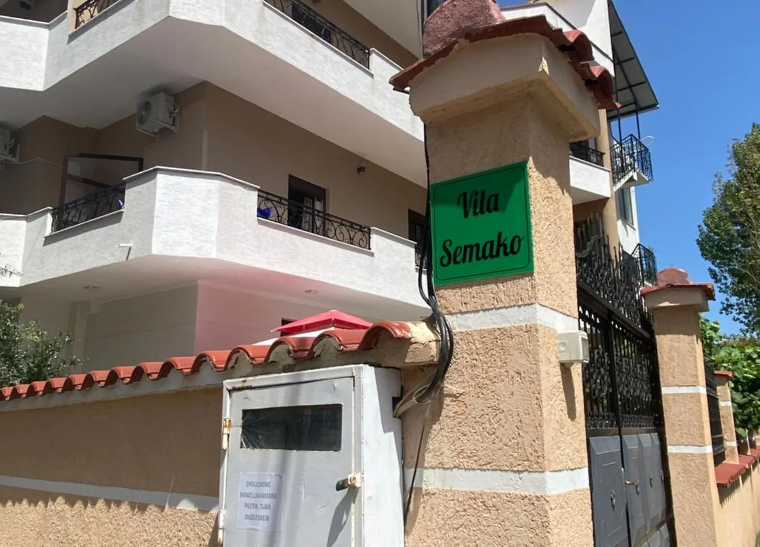 Guest house Vila Semako Durres Albania