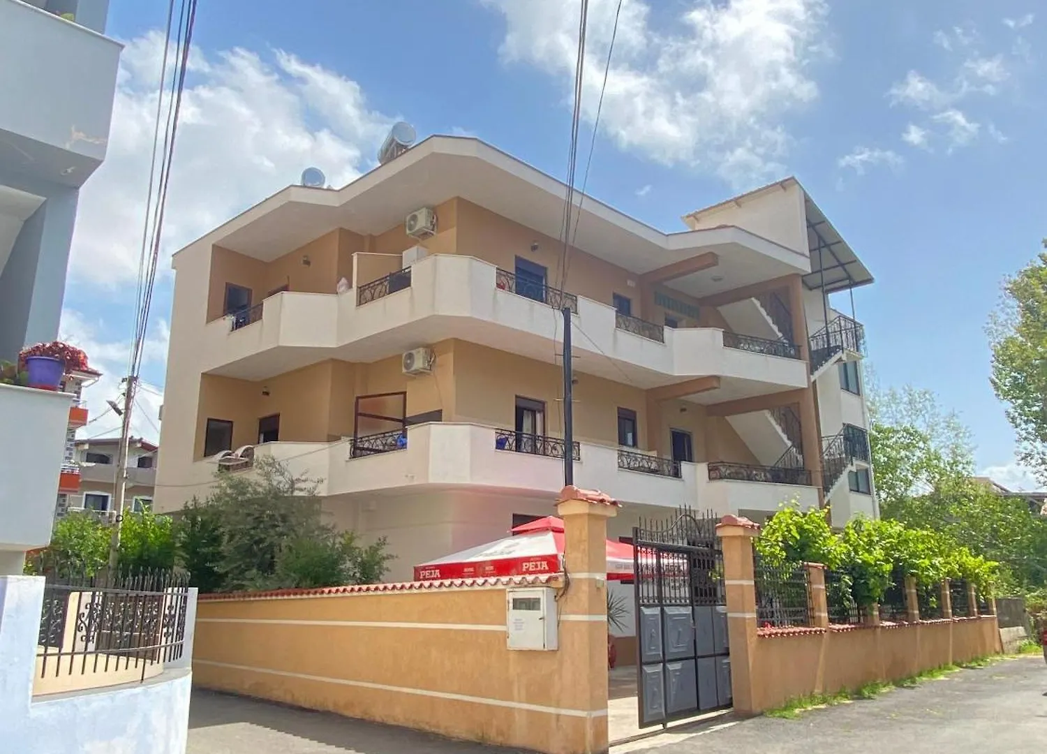 Vila Semako Durres