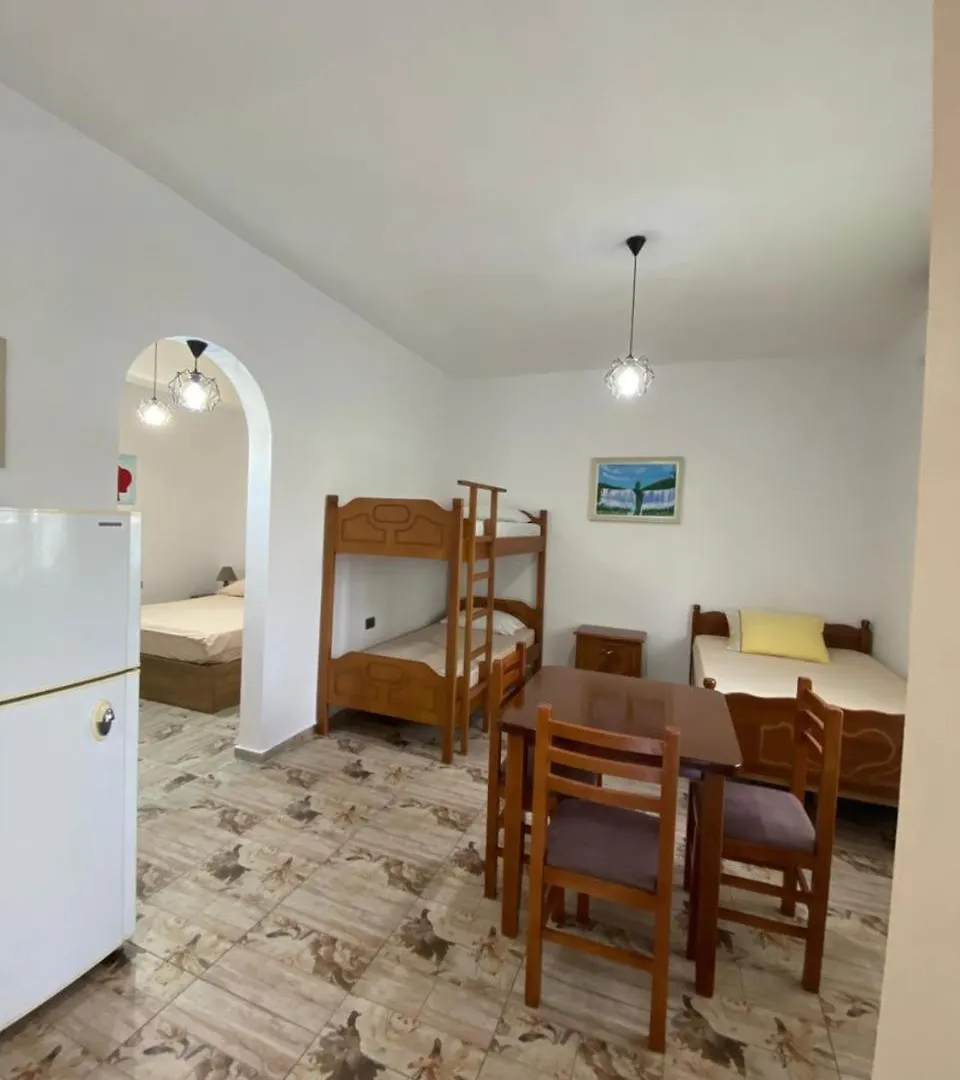 Vila Semako Дуррес 0*,  Албания
